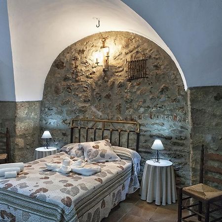 Apartamentos Rurales La Casa De Luis Santa Cruz de la Sierra ห้อง รูปภาพ