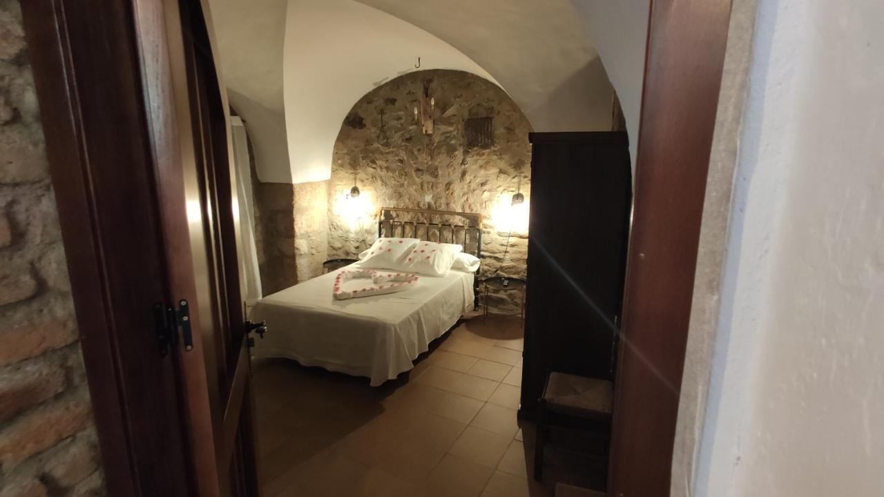 Apartamentos Rurales La Casa De Luis Santa Cruz de la Sierra ภายนอก รูปภาพ