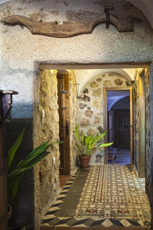 Apartamentos Rurales La Casa De Luis Santa Cruz de la Sierra ภายนอก รูปภาพ