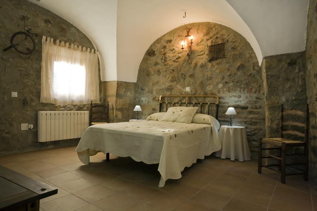Apartamentos Rurales La Casa De Luis Santa Cruz de la Sierra ภายนอก รูปภาพ